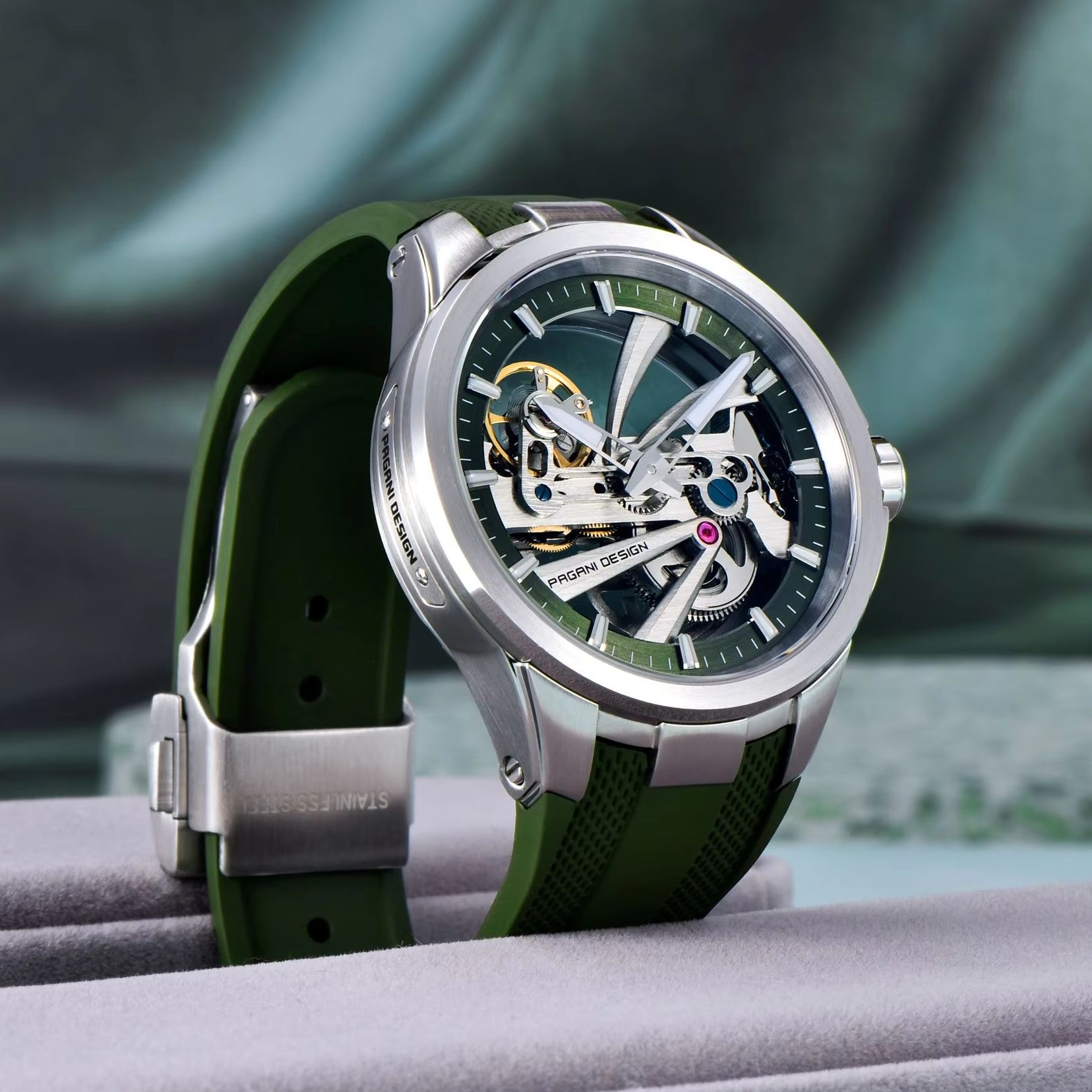 Reloj Mecánico PAGANI DESIGN P - Rubber Strap Diver reseña y precio
